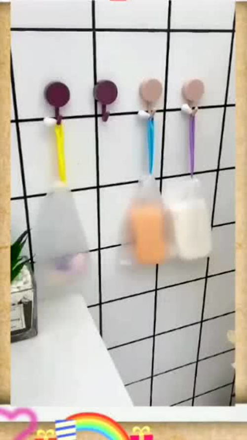 掌握這個技巧，氣泡網變身居家沖澡神器